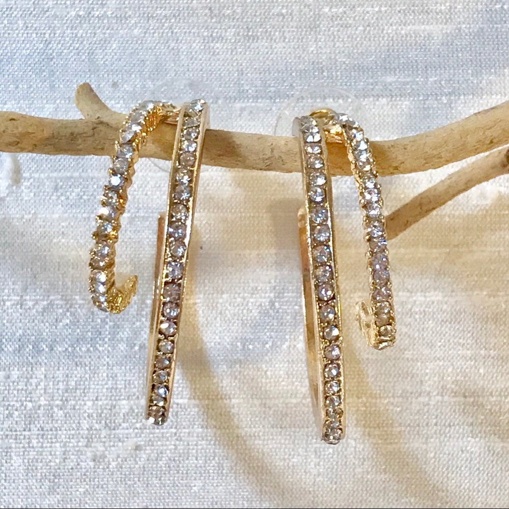π« Zara Multi Layered Hoops π« - Picture 2 of 8